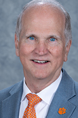 Headshot of Russell "Rip" Parks