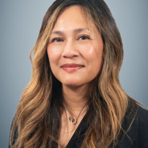 Headshot of Maria Earl.